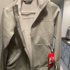NWT The North Face Women Jacket